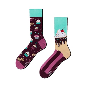 Many Mornings Socken The Cupcake