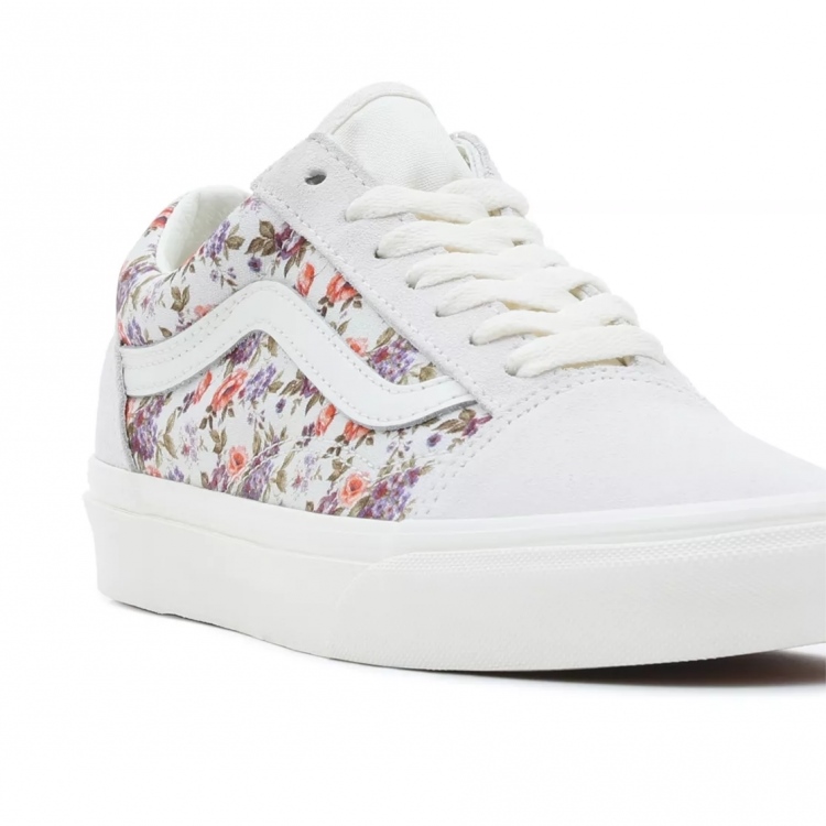 UA Old Skool White Floral Korrekt Streetwear